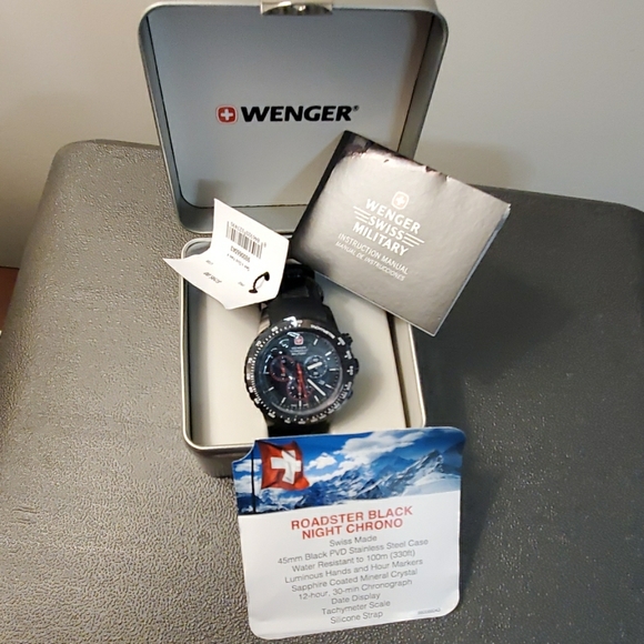 Watch Wenger Swiss Military - Picture 1 of 8
